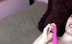 ass fingering solo cute cam